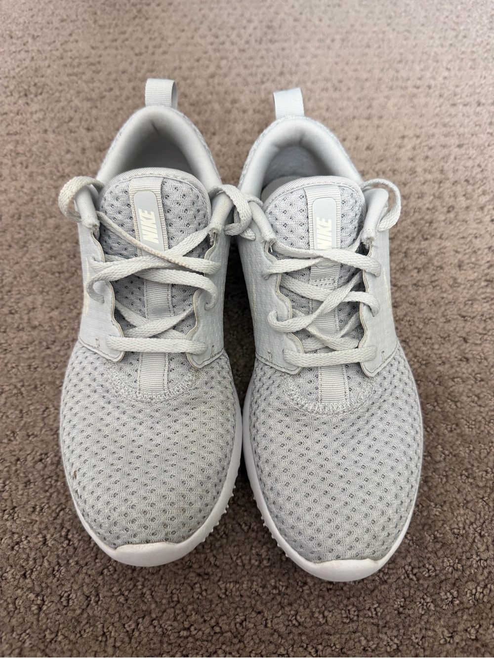 Nike Kids Gray and White golf shoes